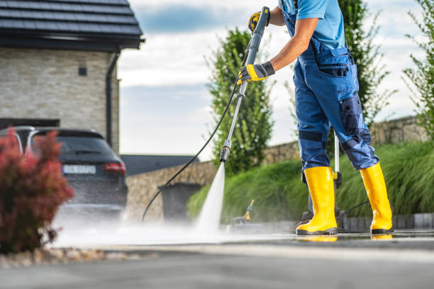 Best Driveway Pressure Washing  in White Hall, AR